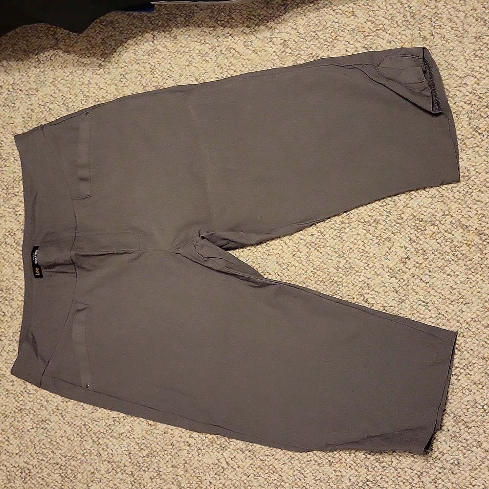 Lee Capri